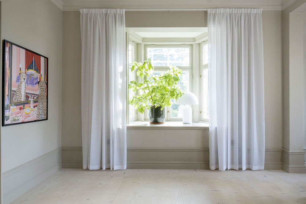 Tunn linnegardin 80% Polyester 20% Linne-Fastello