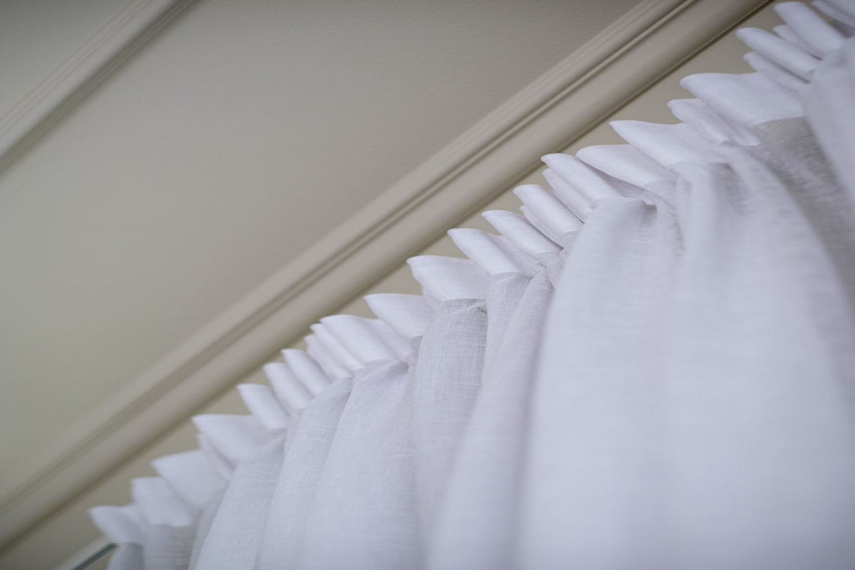 Tunn linnegardin, 55% Polyester 45% Linne- Trento